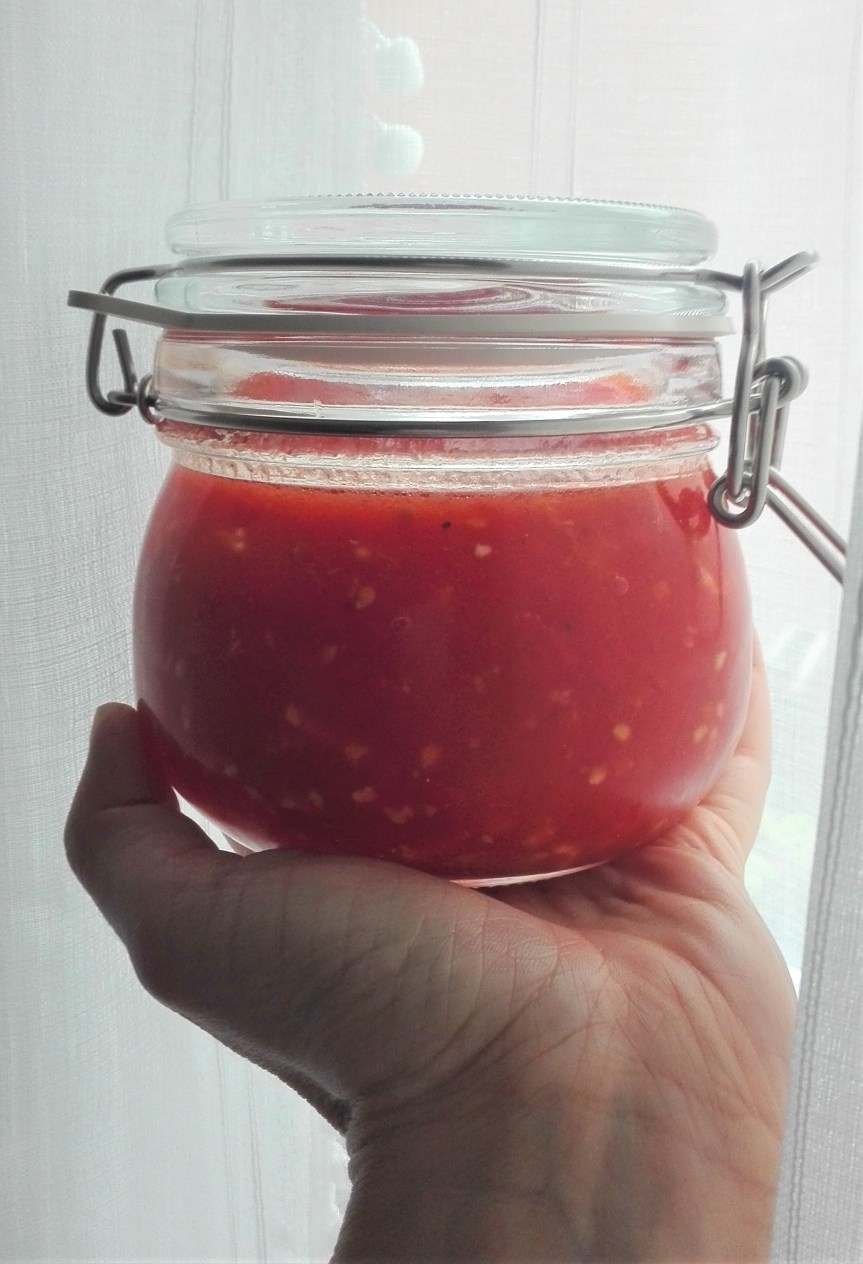 Elég egyszerű pizzaszósz